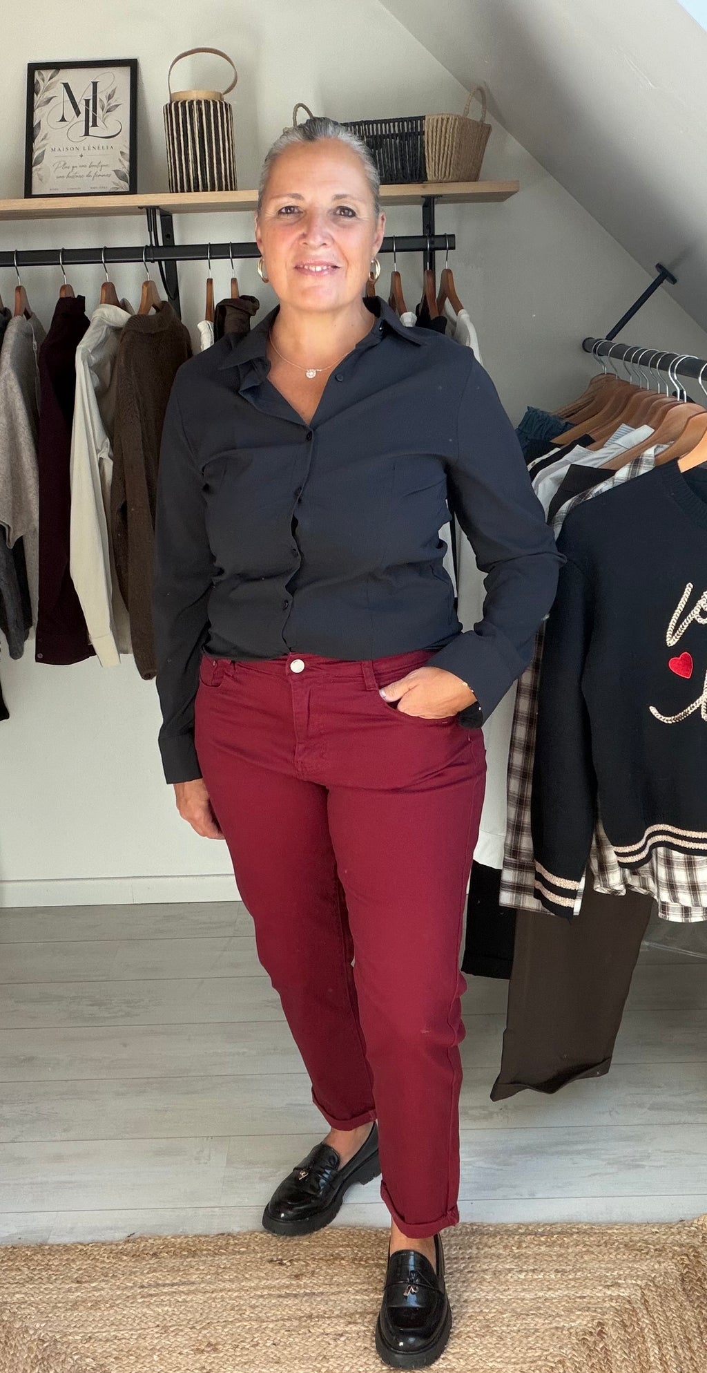 Chemise Élise – Beige, Bordeaux & Noir