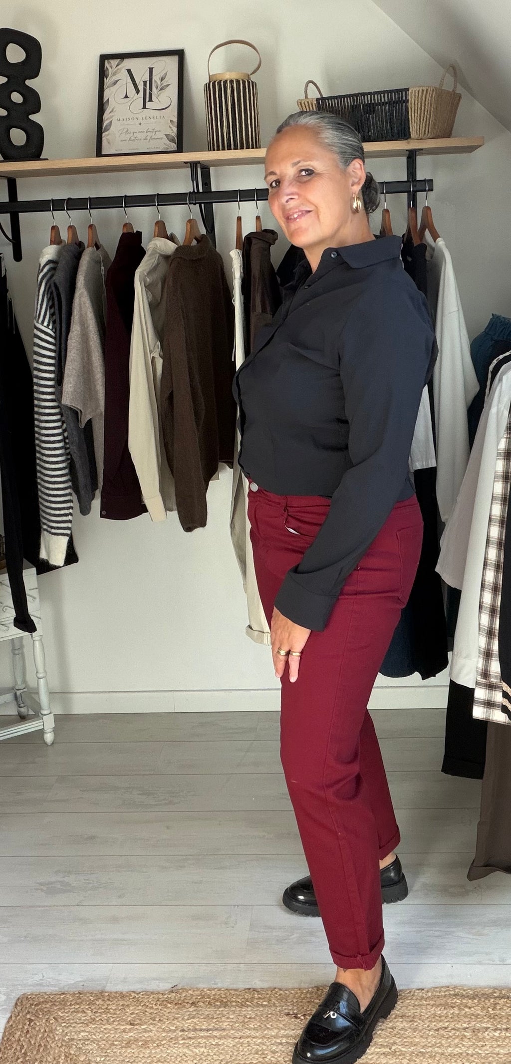 Chemise Élise – Beige, Bordeaux & Noir
