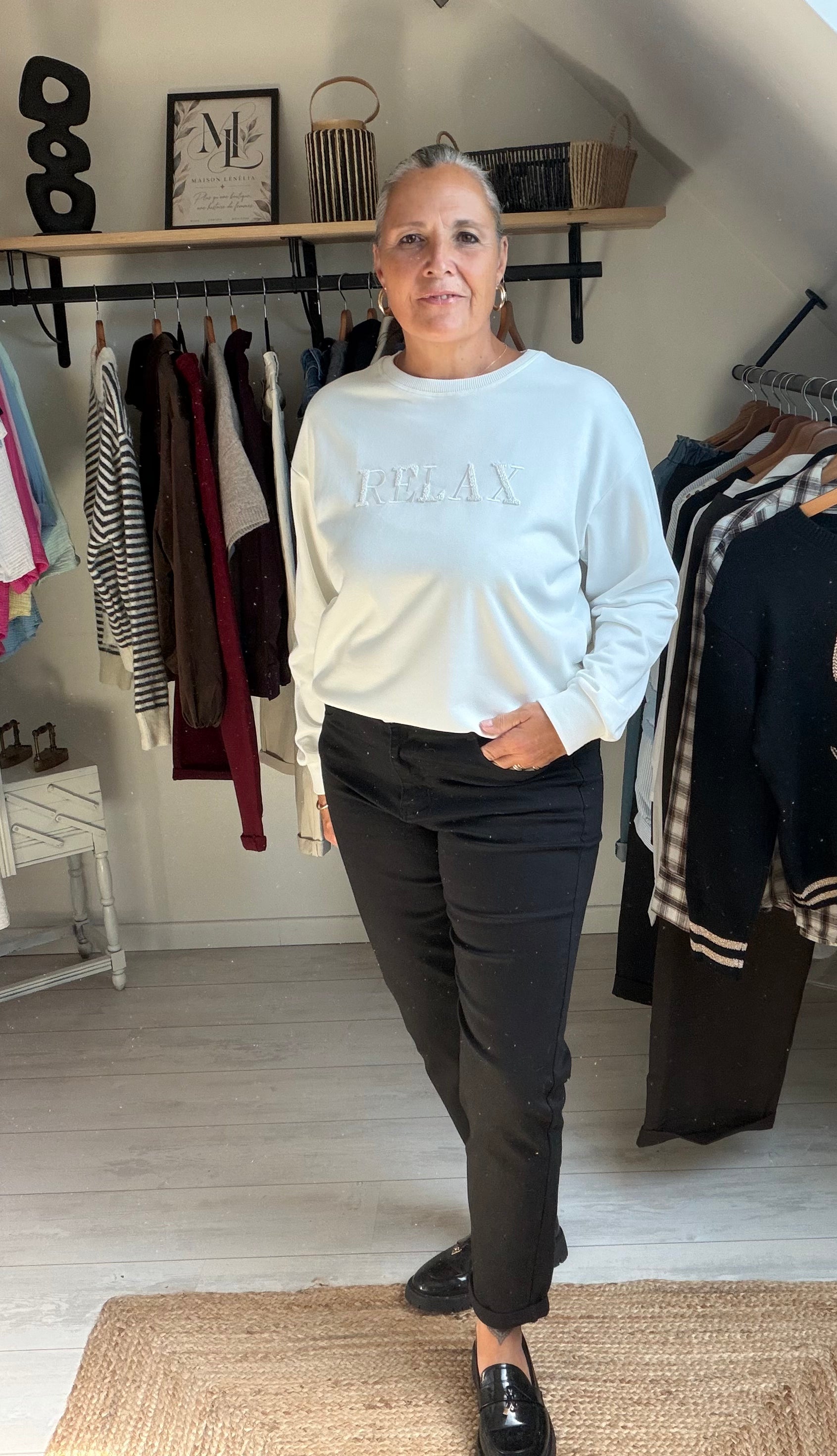 🖤🤍 Sweat RELAX – confort & style casual  Existe en 2 coloris