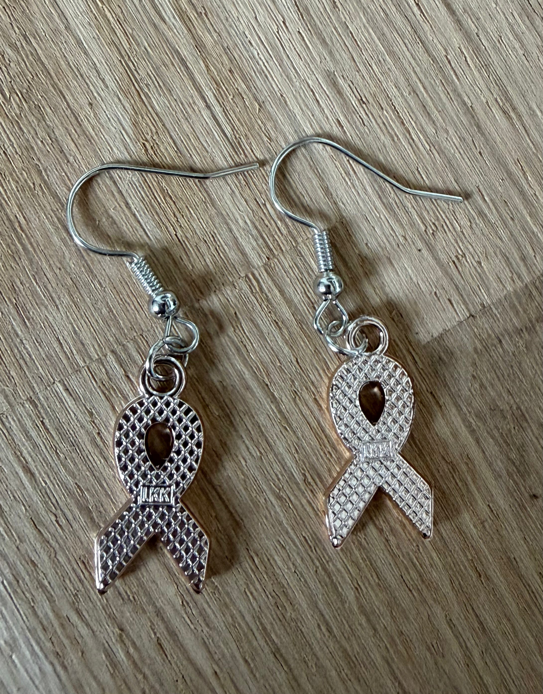 Boucles d’oreilles Octobre Rose 🎀