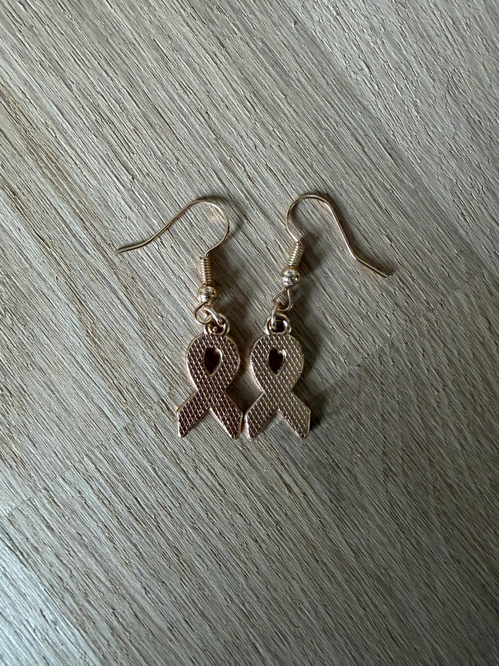 Boucles d’oreilles Octobre Rose 🎀