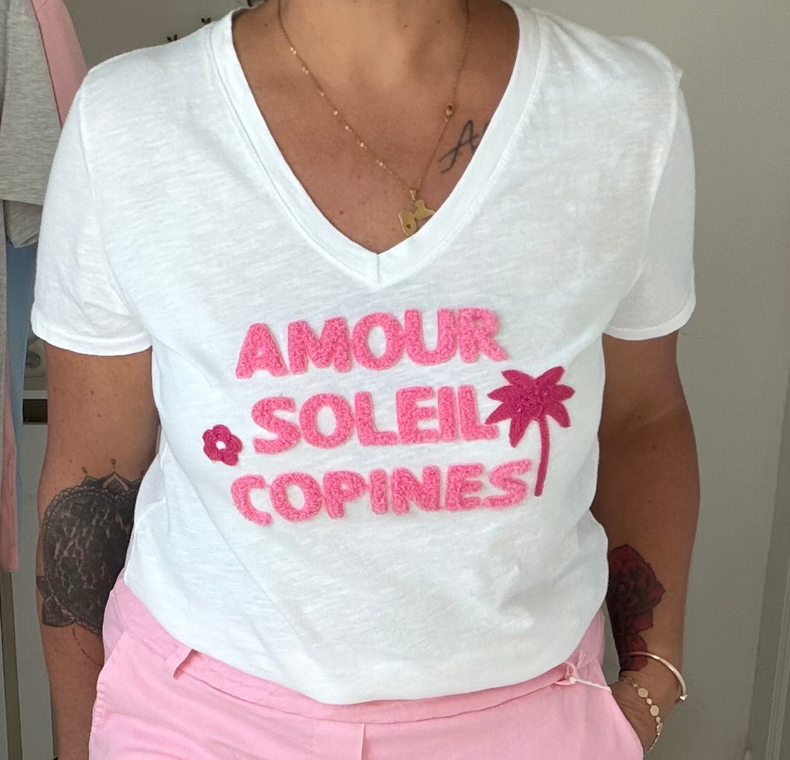 Tee-shirt “Amour Soleil Copines” – Esprit Summer Existe en 5 coloris