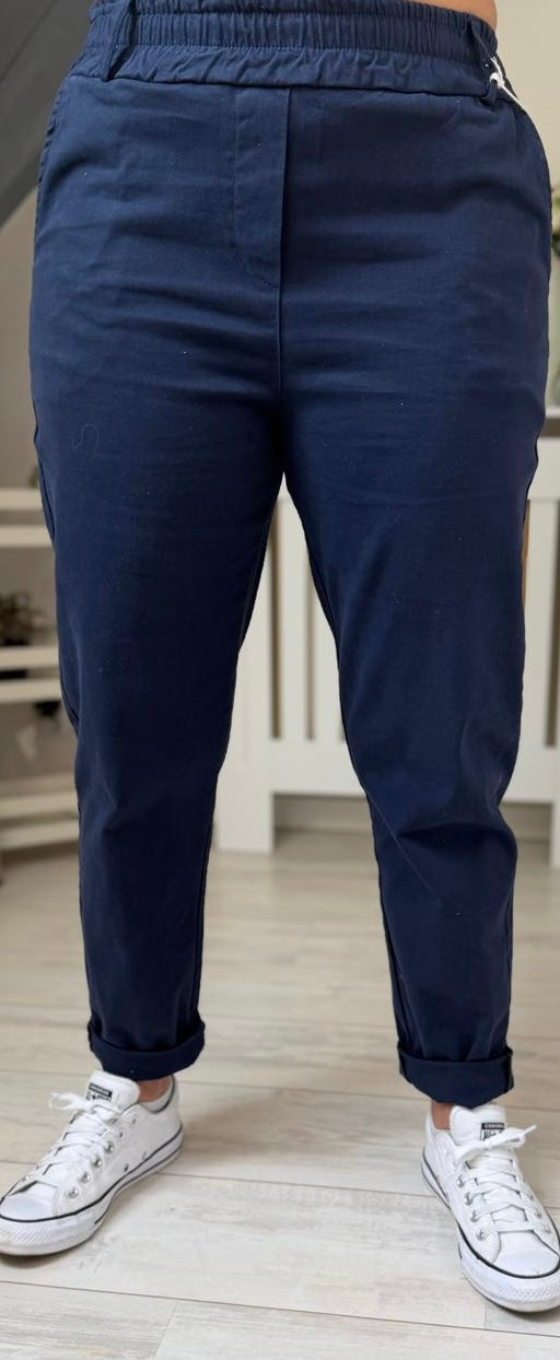 Pantalon Coton Stretch – Confort & Style Existe en plusieurs coloris