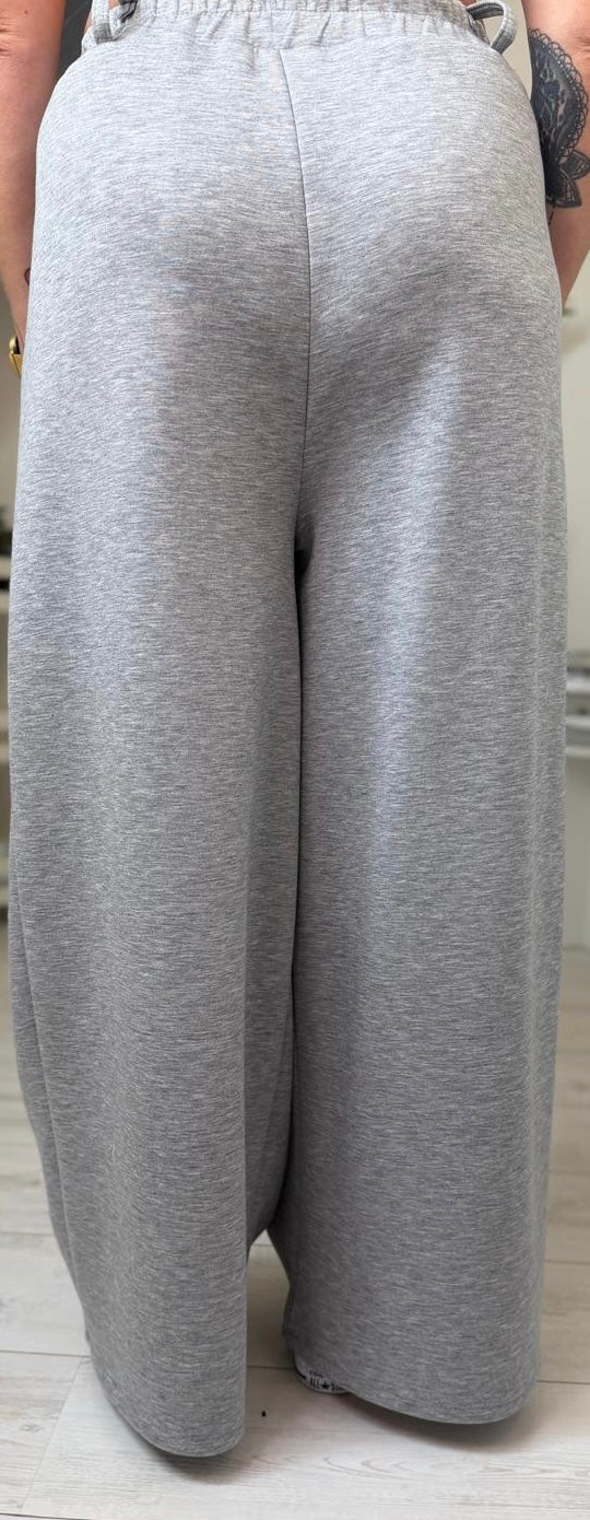 🖤🩶 Pantalon à Pinces – Confort & Style Relax Existe en 2 coloris