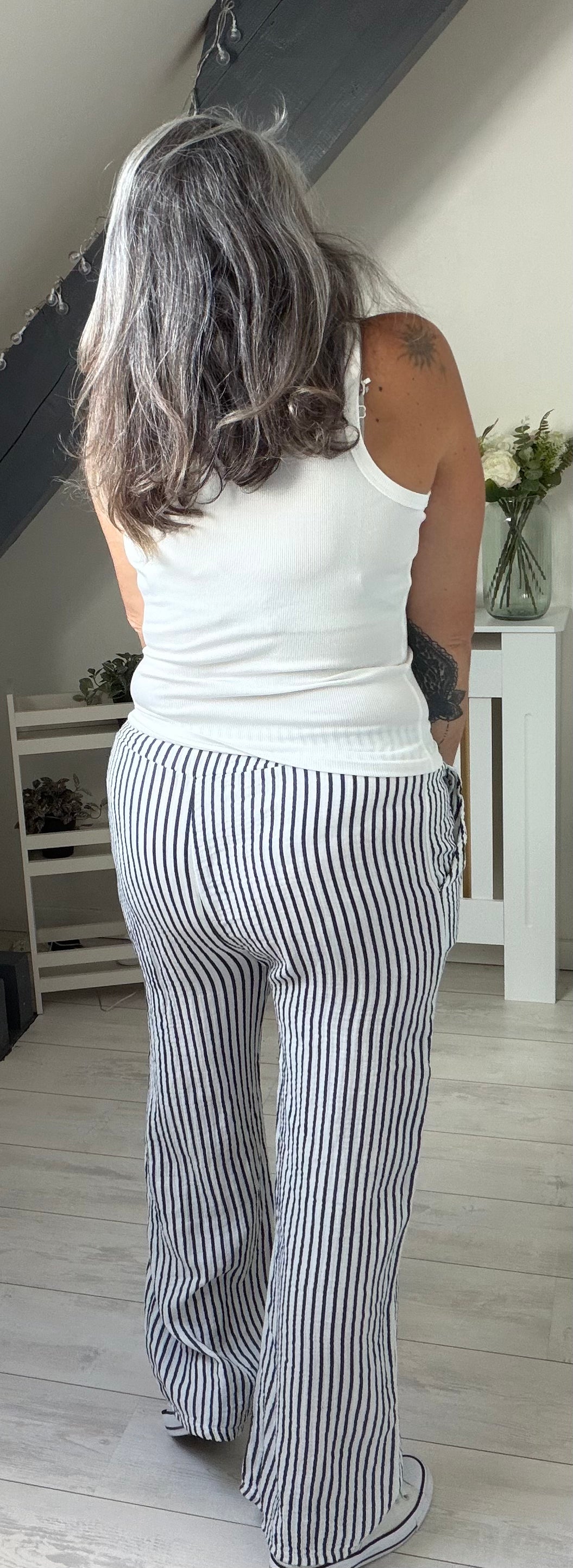 Le pantalon gaze de coton rayé 🤍✨Existe en plusieurs coloris