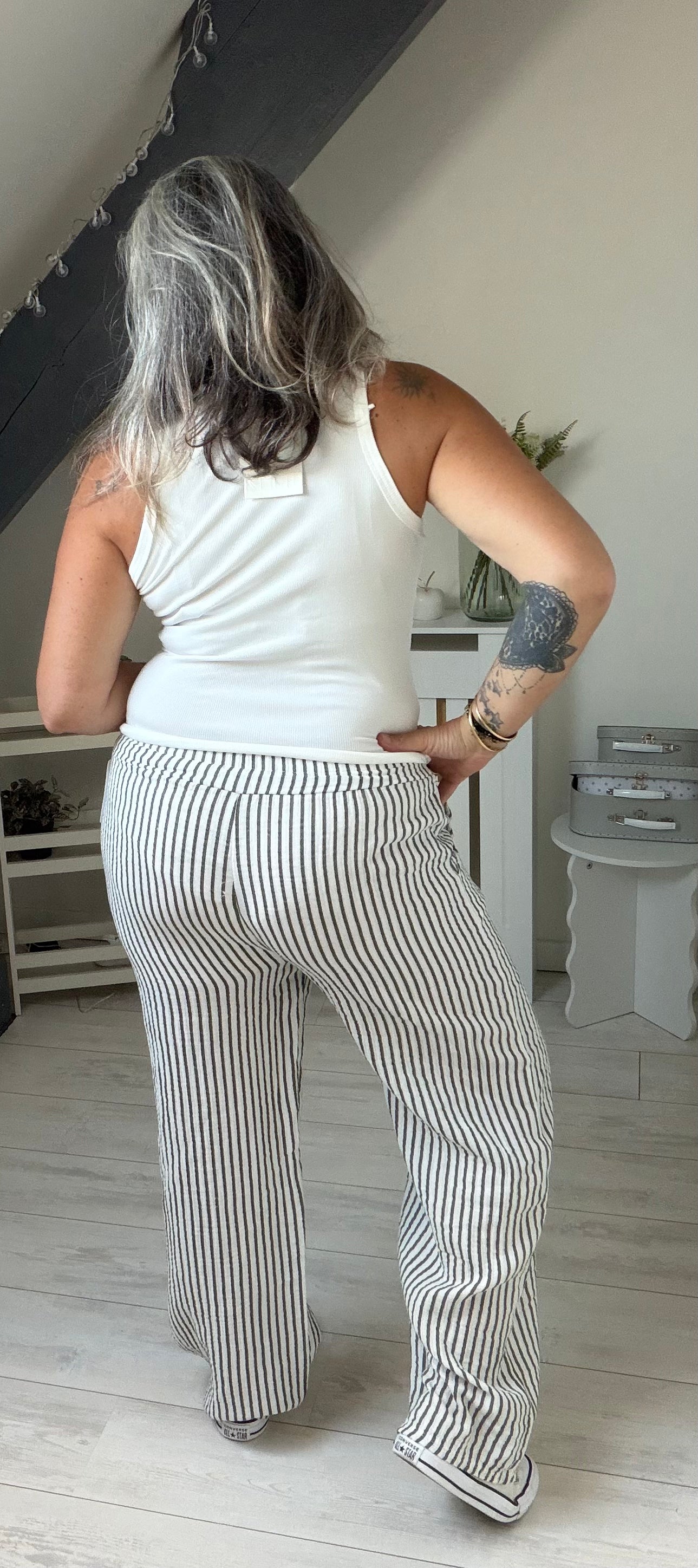 Le pantalon gaze de coton rayé 🤍✨Existe en plusieurs coloris