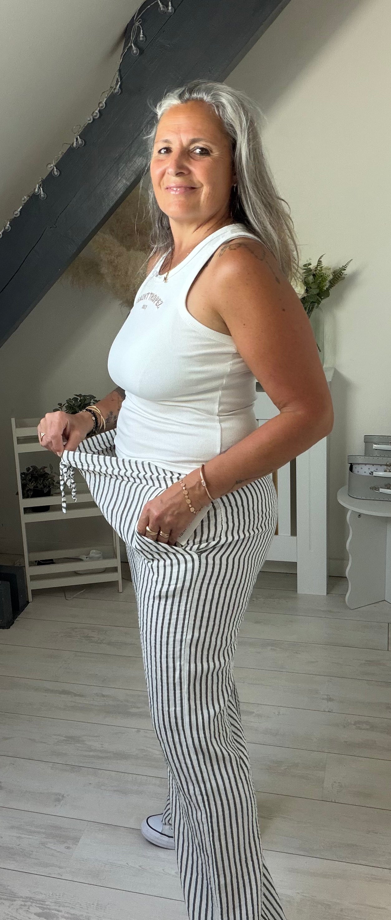 Le pantalon gaze de coton rayé 🤍✨Existe en plusieurs coloris